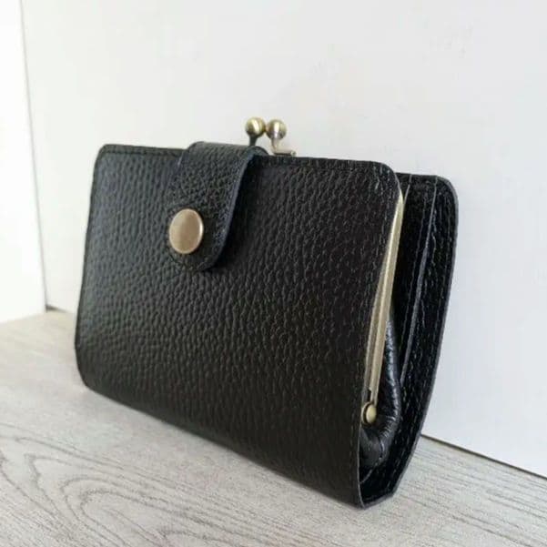 ミカさん　がま口お財布