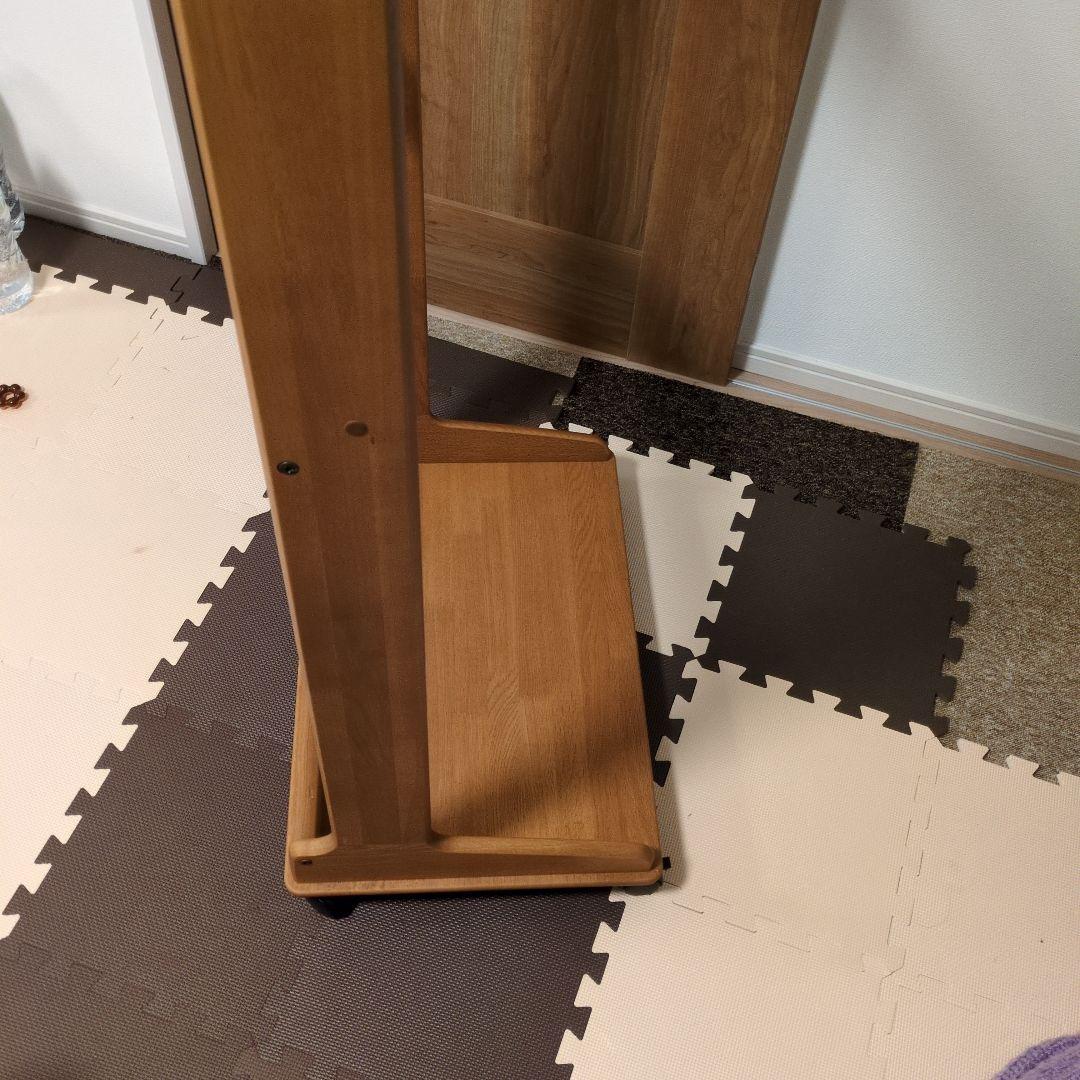 引き取り希望【カリモク】キッズ　木製ハンガーラック　キャスター付