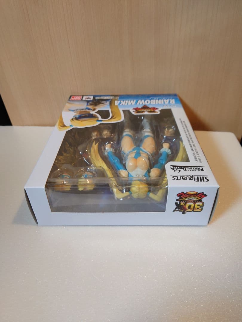 【希少】S.H.Figuarts レインボー・ミカ ストリートファイター