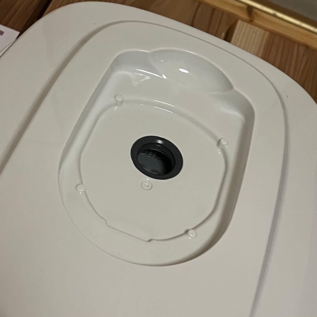 タイガー魔法瓶 炊飯器 1升(10号炊) JBH-G181W 2023 年製