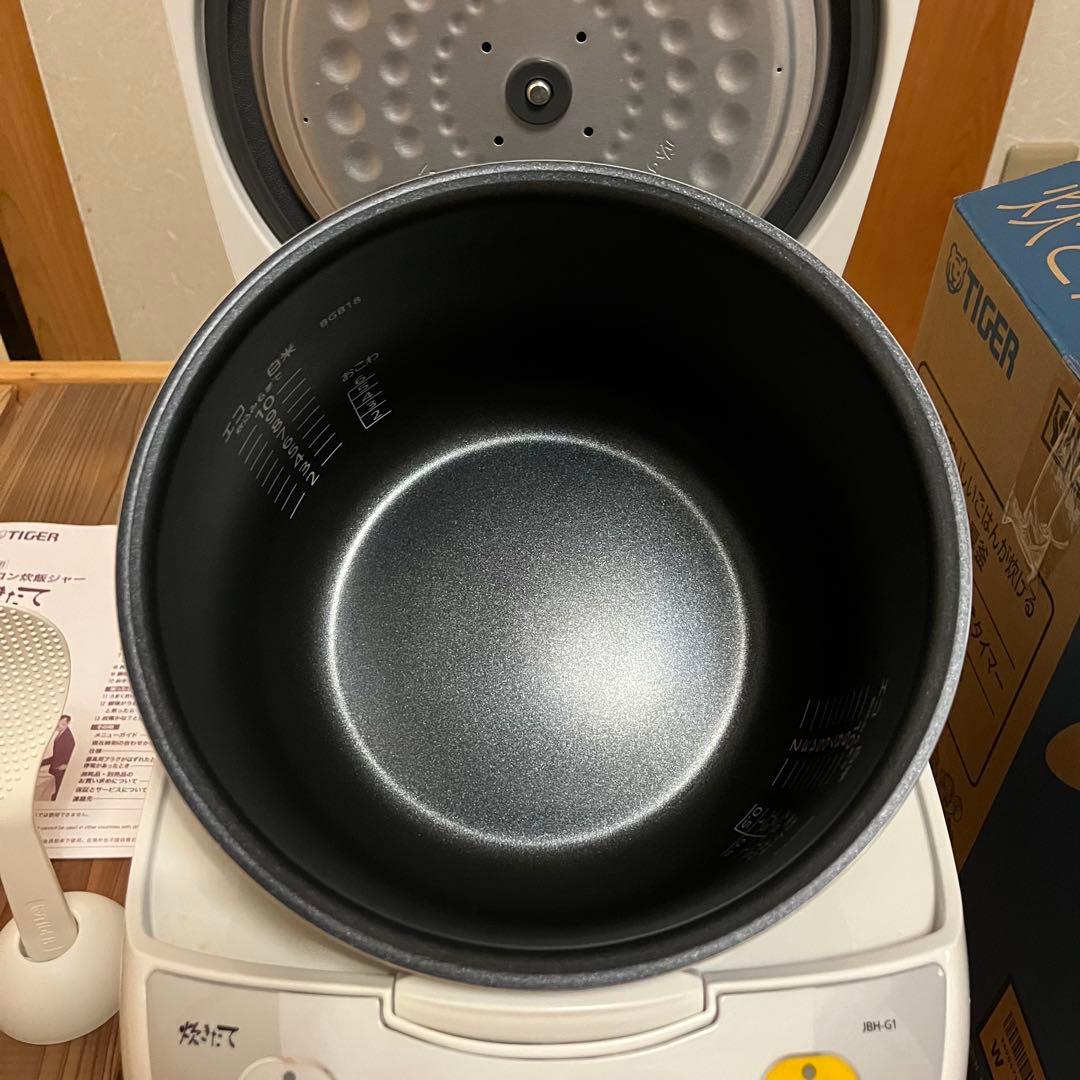 タイガー魔法瓶 炊飯器 1升(10号炊) JBH-G181W 2023 年製