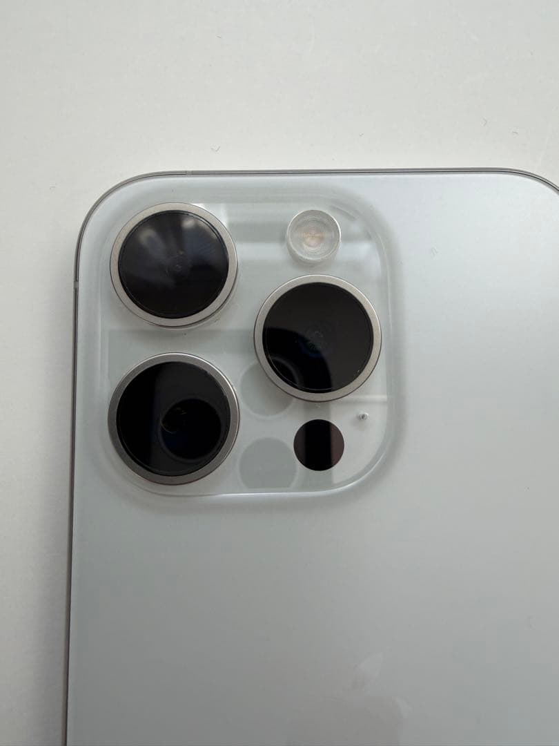 【美品】iPhone 15 Pro 128GB SIMフリー