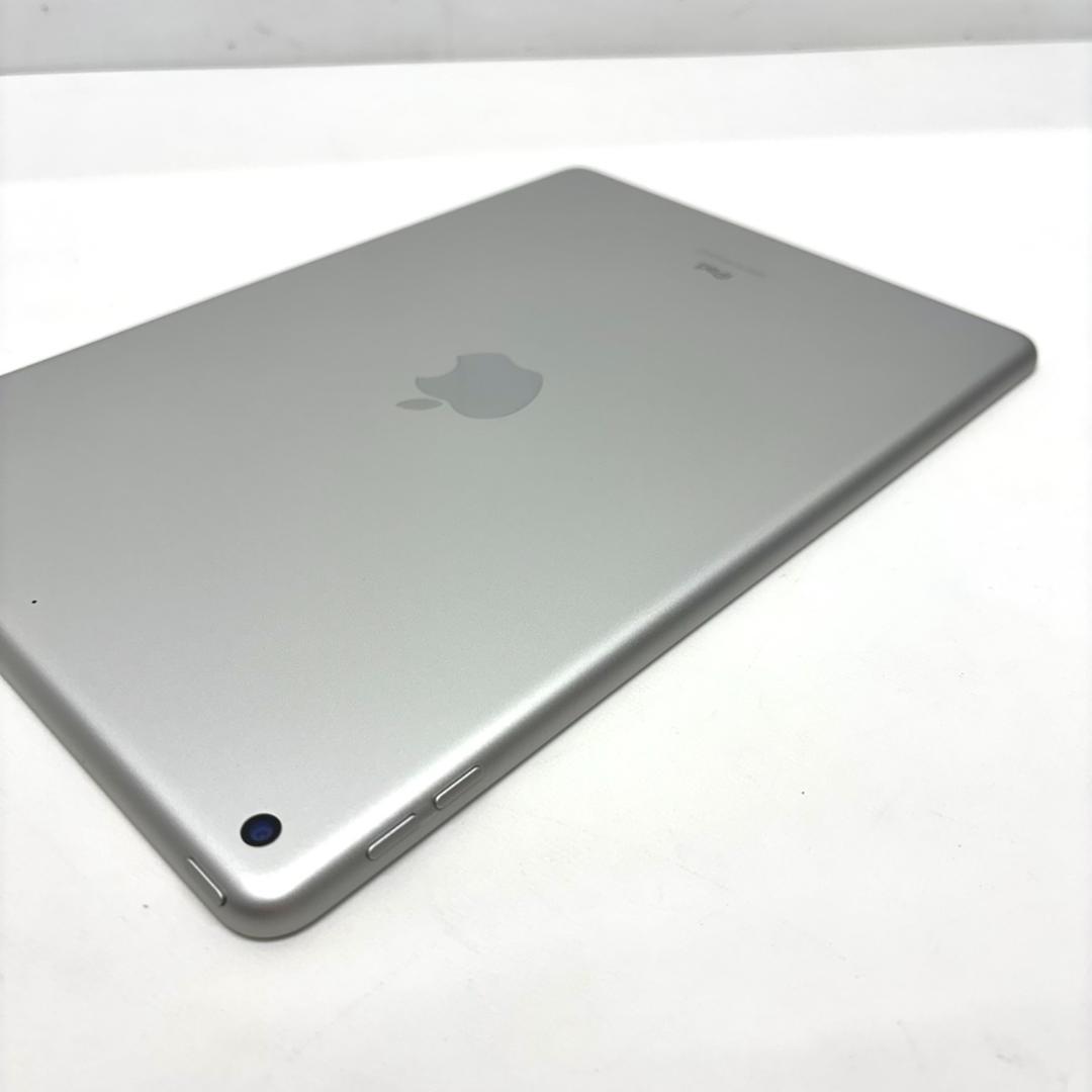 Apple iPad 第8世代 シルバー 32GB A2270 Wi-Fi