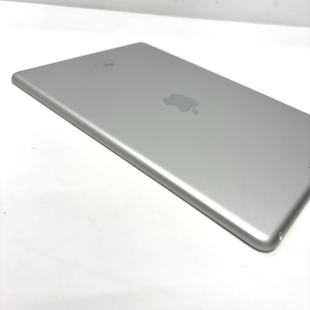 Apple iPad 第8世代 シルバー 32GB A2270 Wi-Fi
