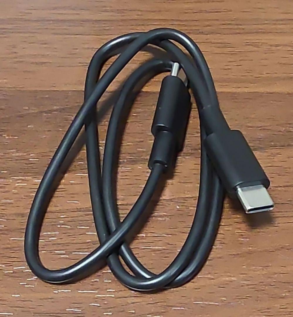 Anker 733 Power Bank 及びケースとケーブルセット