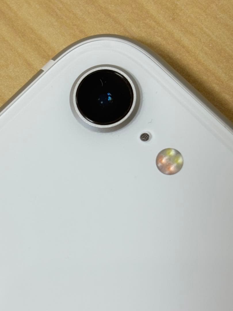 iPhone SE 第2世代（SE2）☆ ホワイト128GB SIMフリー 箱付