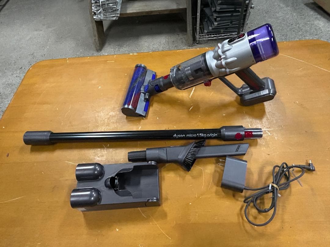 Dyson Micro 1.5kg SV21 FF ダイソン コードレス掃除機