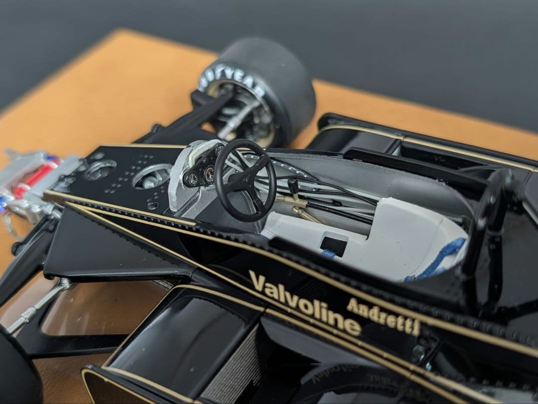 TSM 1/18 LOTUS Type78 ローンチver. M.アンドレッティ