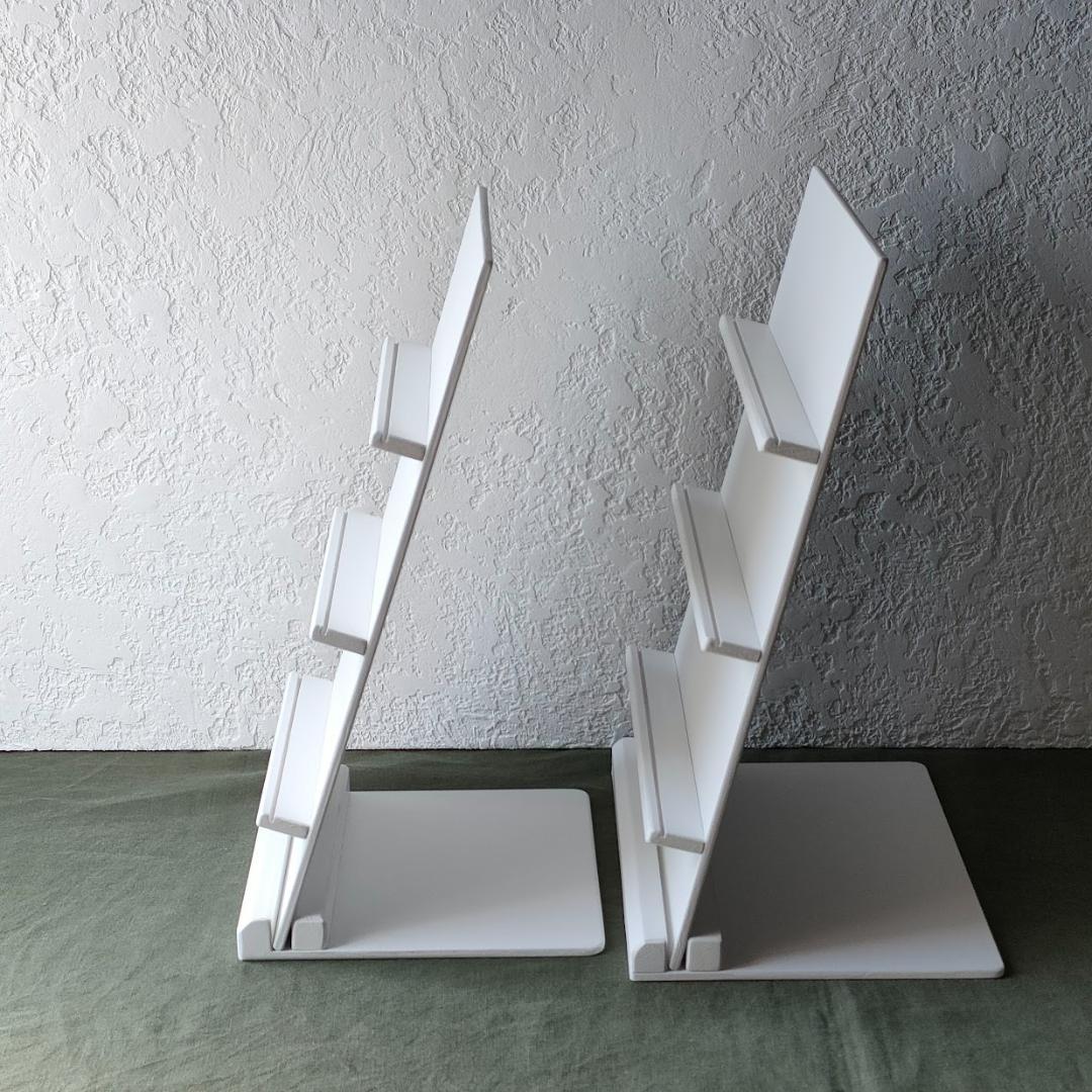 tomo 様　ご依頼のディスプレイスタンド２台セット