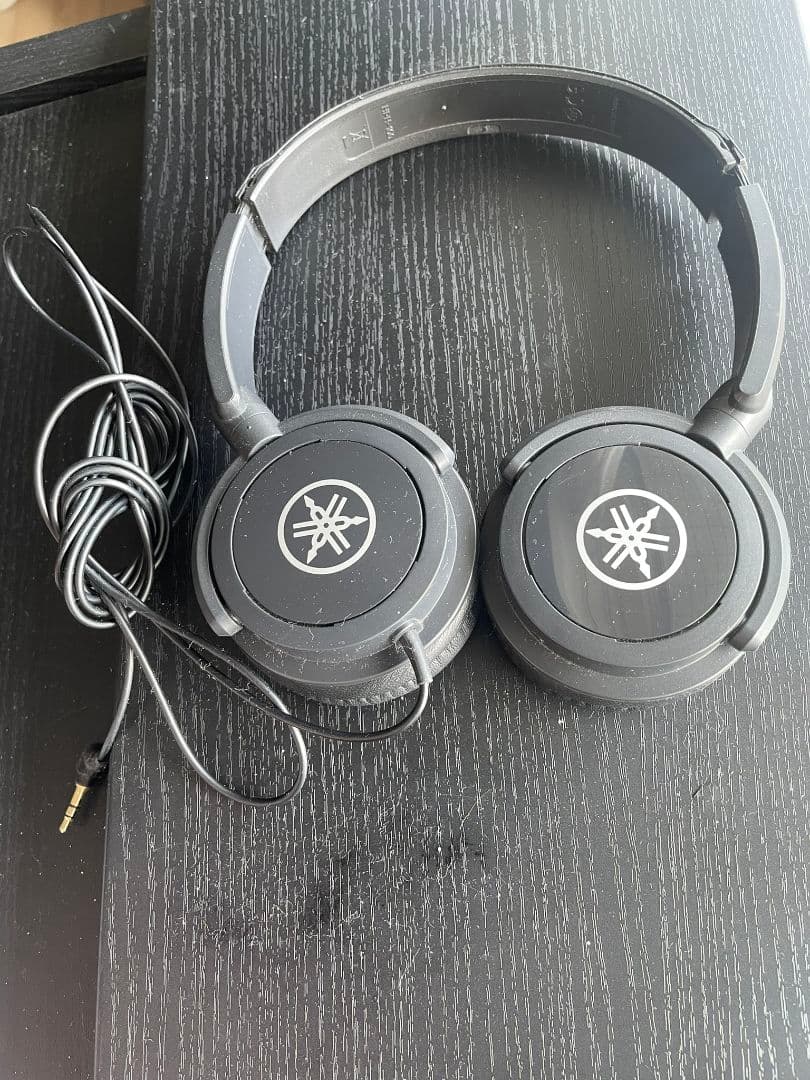 YAMAHA 電子ピアノ YDP-142B 椅子 ヘッドホン付き　アリウス