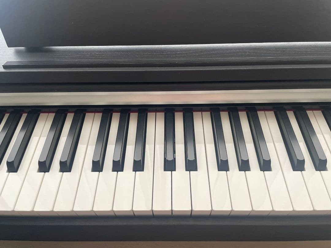 YAMAHA 電子ピアノ YDP-142B 椅子 ヘッドホン付き　アリウス