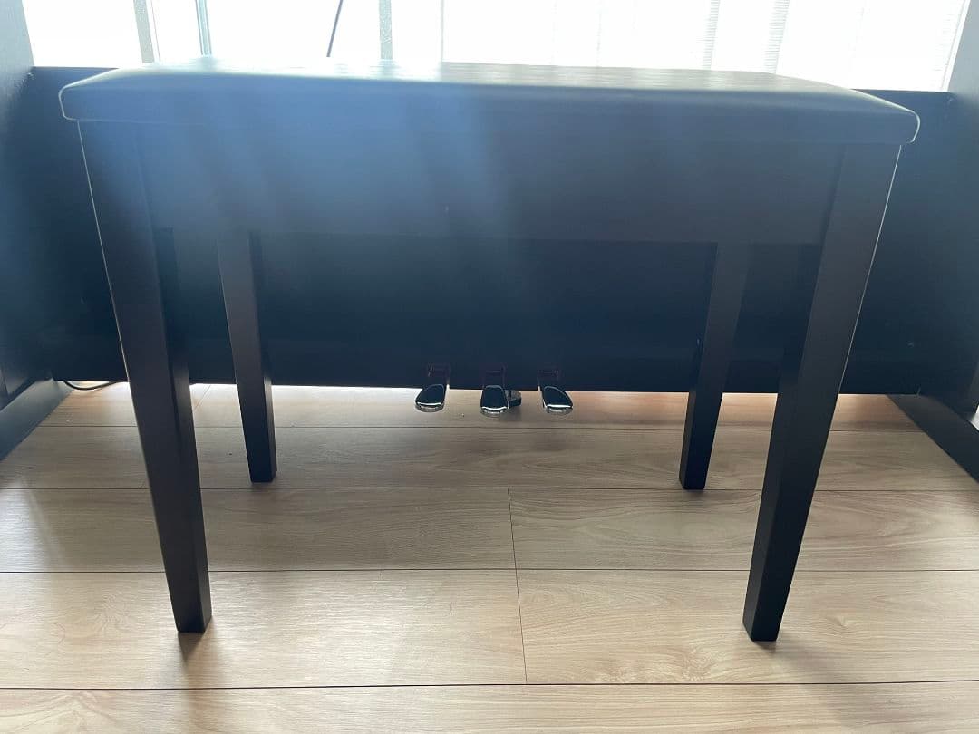 YAMAHA 電子ピアノ YDP-142B 椅子 ヘッドホン付き　アリウス