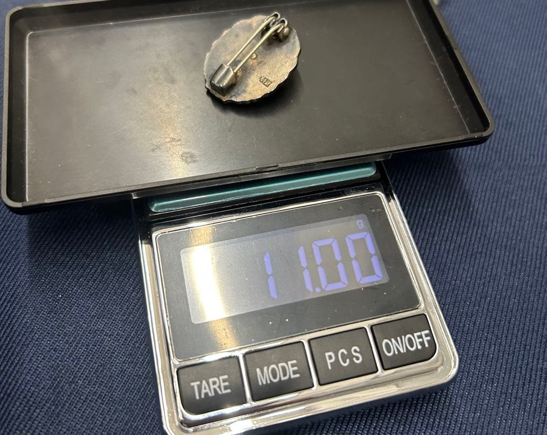 造幣局製 純銀 菊紋意匠 記念徽章 約26mm 約11g 共箱