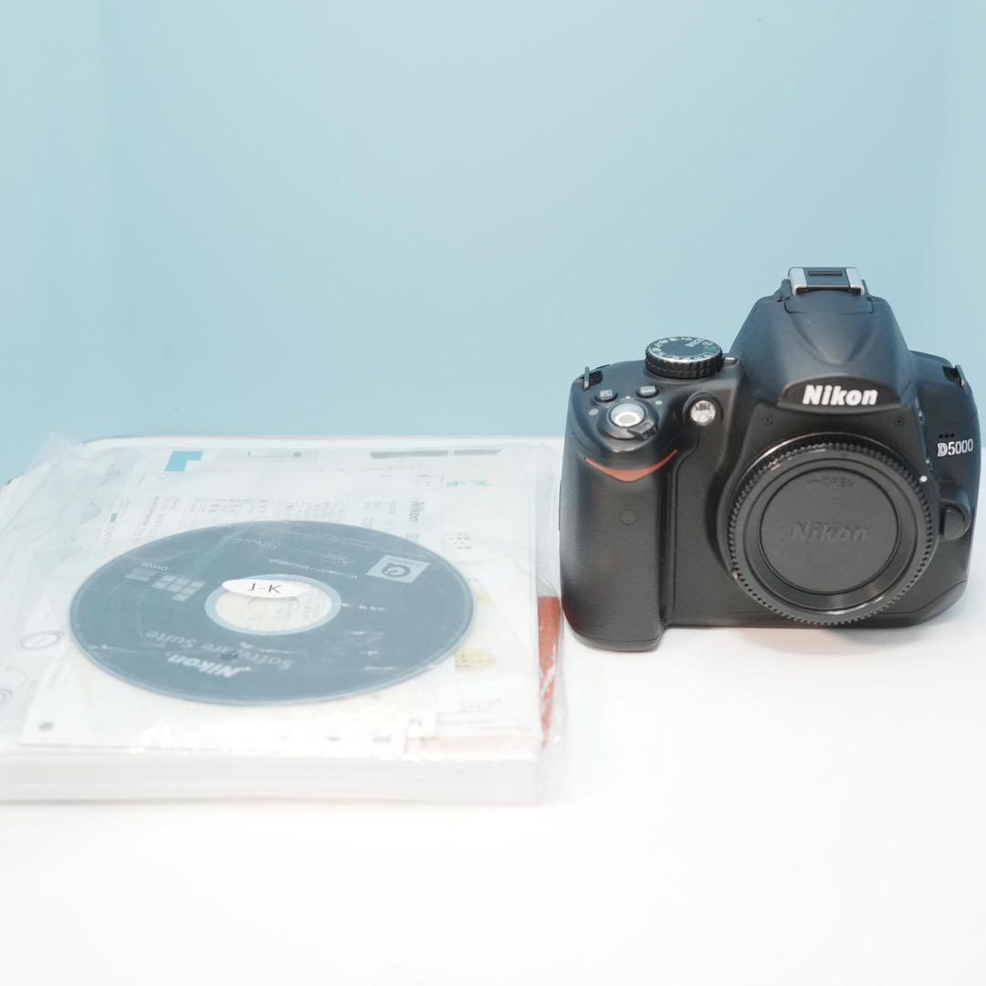 Nikon D5000 一眼レフ 極美品 a5235