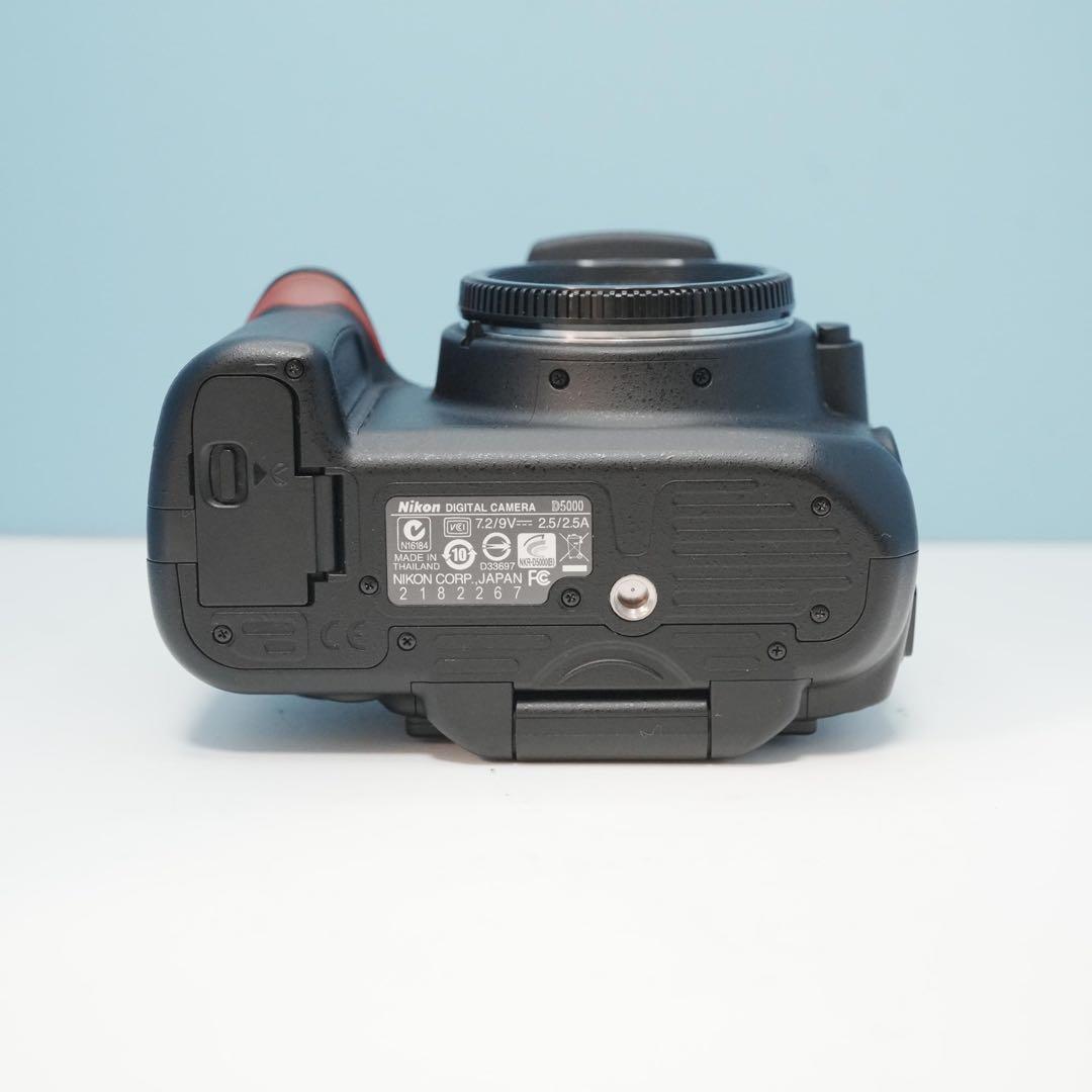 Nikon D5000 一眼レフ 極美品 a5235