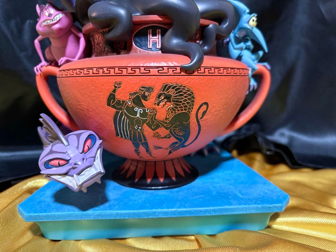 ディズニーストア　ハデス　ヴィランズ　ヘラクレス　ライティング　フィギュア　置物