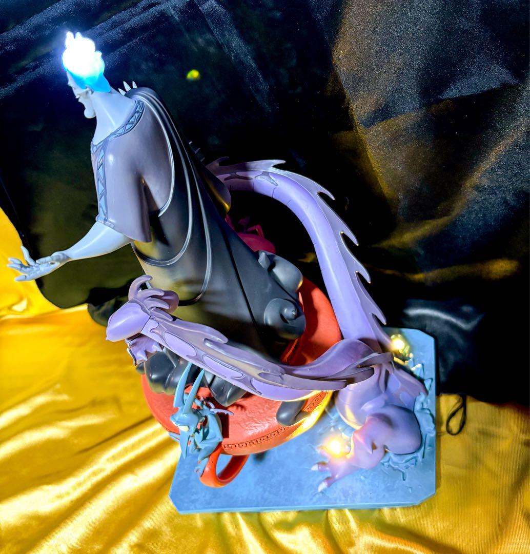 ディズニーストア　ハデス　ヴィランズ　ヘラクレス　ライティング　フィギュア　置物