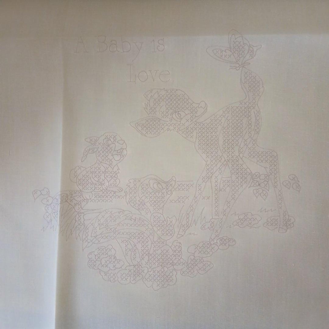 A Baby is Love 刺繍キット