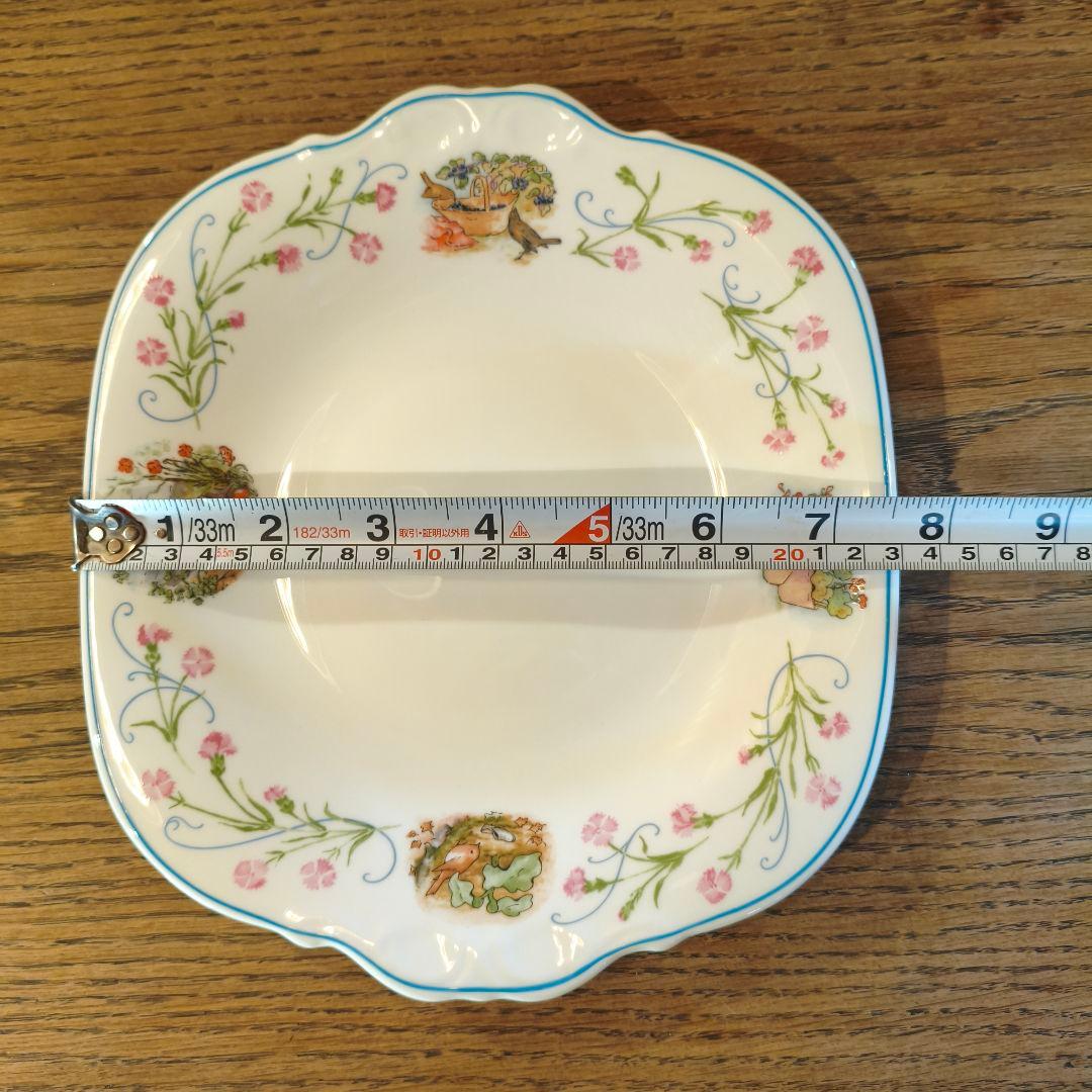 【廃盤】ウェッジウッド ピーターラビット ブルーライン BBプレート 黒壺