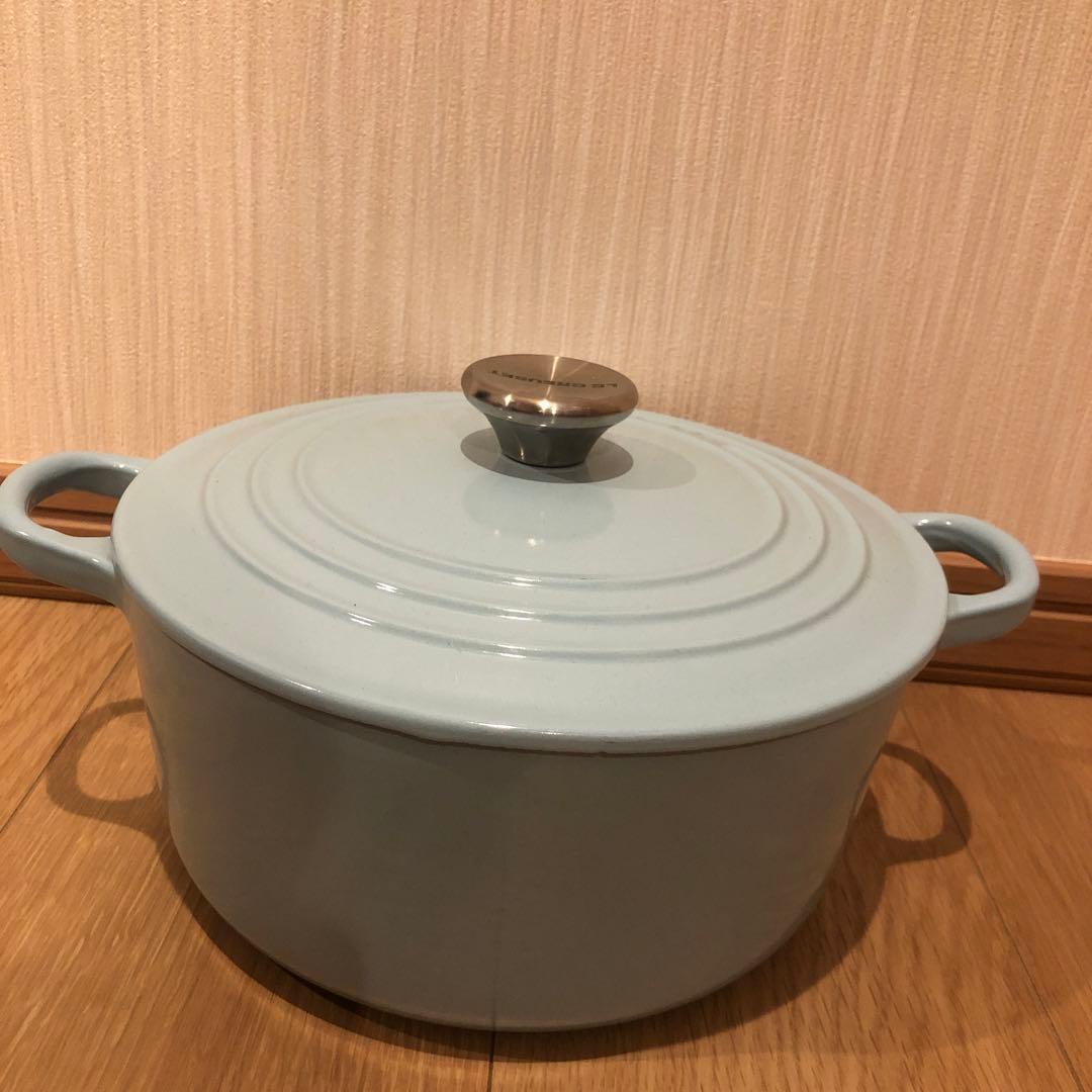 ル・クルーゼ　LE CREUSET 22cm 両手鍋　ブルー 水色