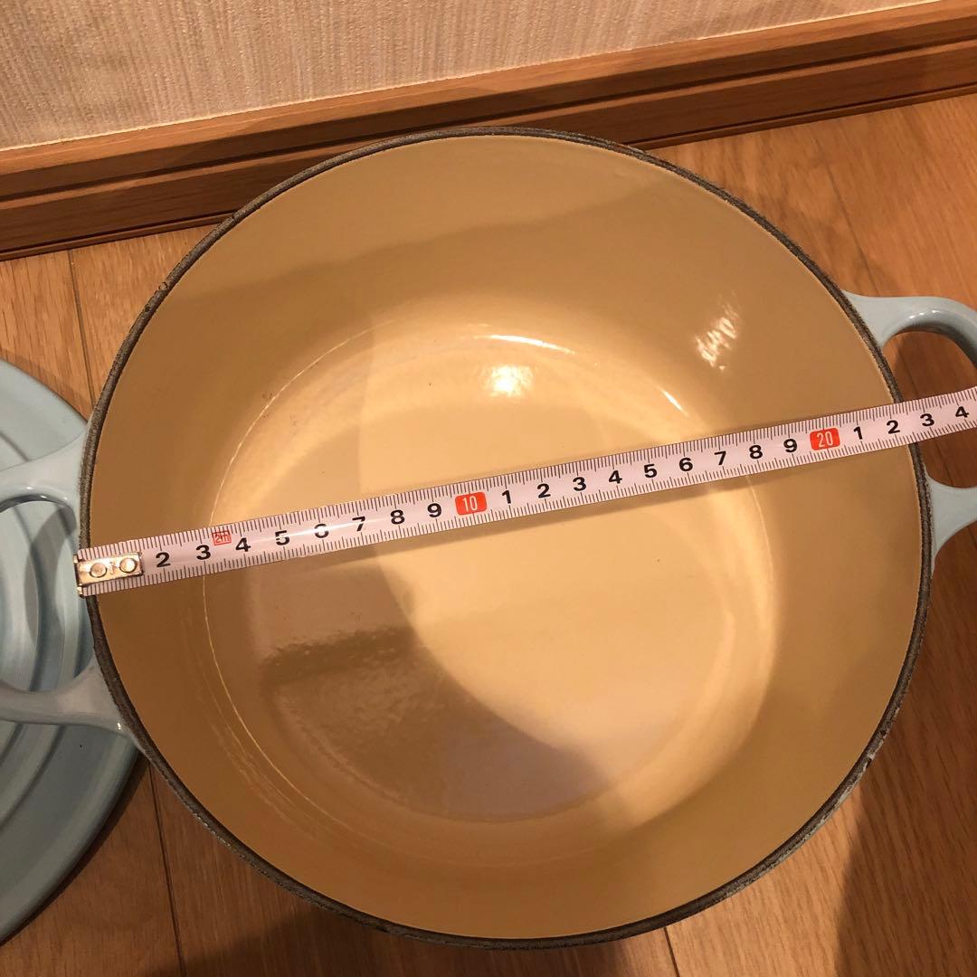 ル・クルーゼ　LE CREUSET 22cm 両手鍋　ブルー 水色