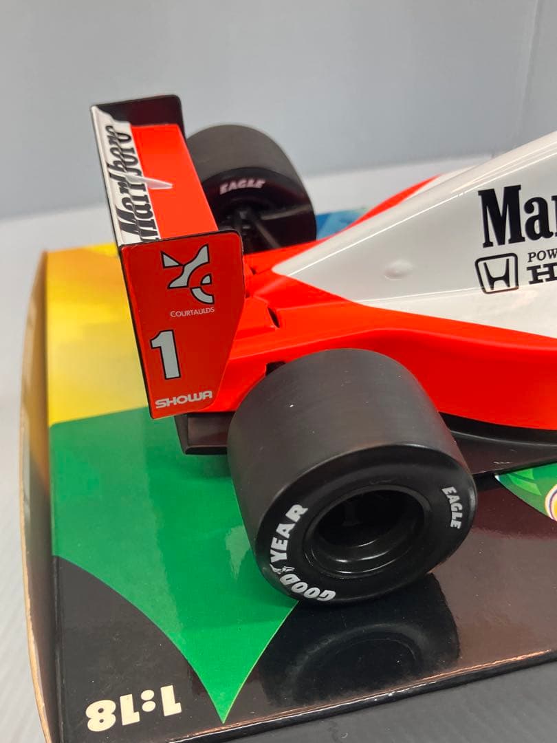 【美品/マルボロ仕様】1/18 ミニチャンプス マクラーレンホンダMP4/6セナ