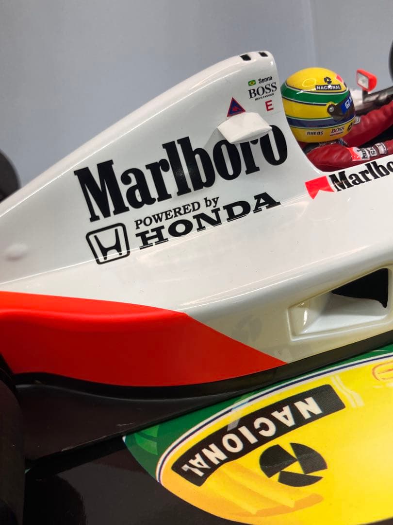 【美品/マルボロ仕様】1/18 ミニチャンプス マクラーレンホンダMP4/6セナ