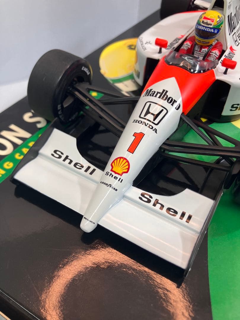 【美品/マルボロ仕様】1/18 ミニチャンプス マクラーレンホンダMP4/6セナ