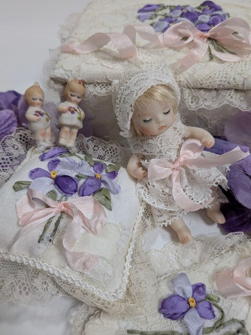 ★ちびくま工房　小さなbebeのスミレの小箱　　リボン刺繍