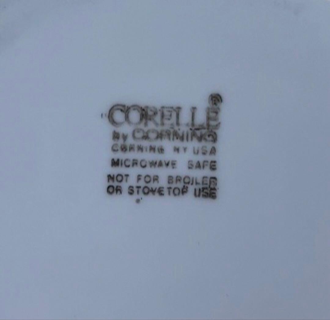 コレール　花柄の陶磁器皿 　深皿4枚　浅皿4枚　計8枚セット