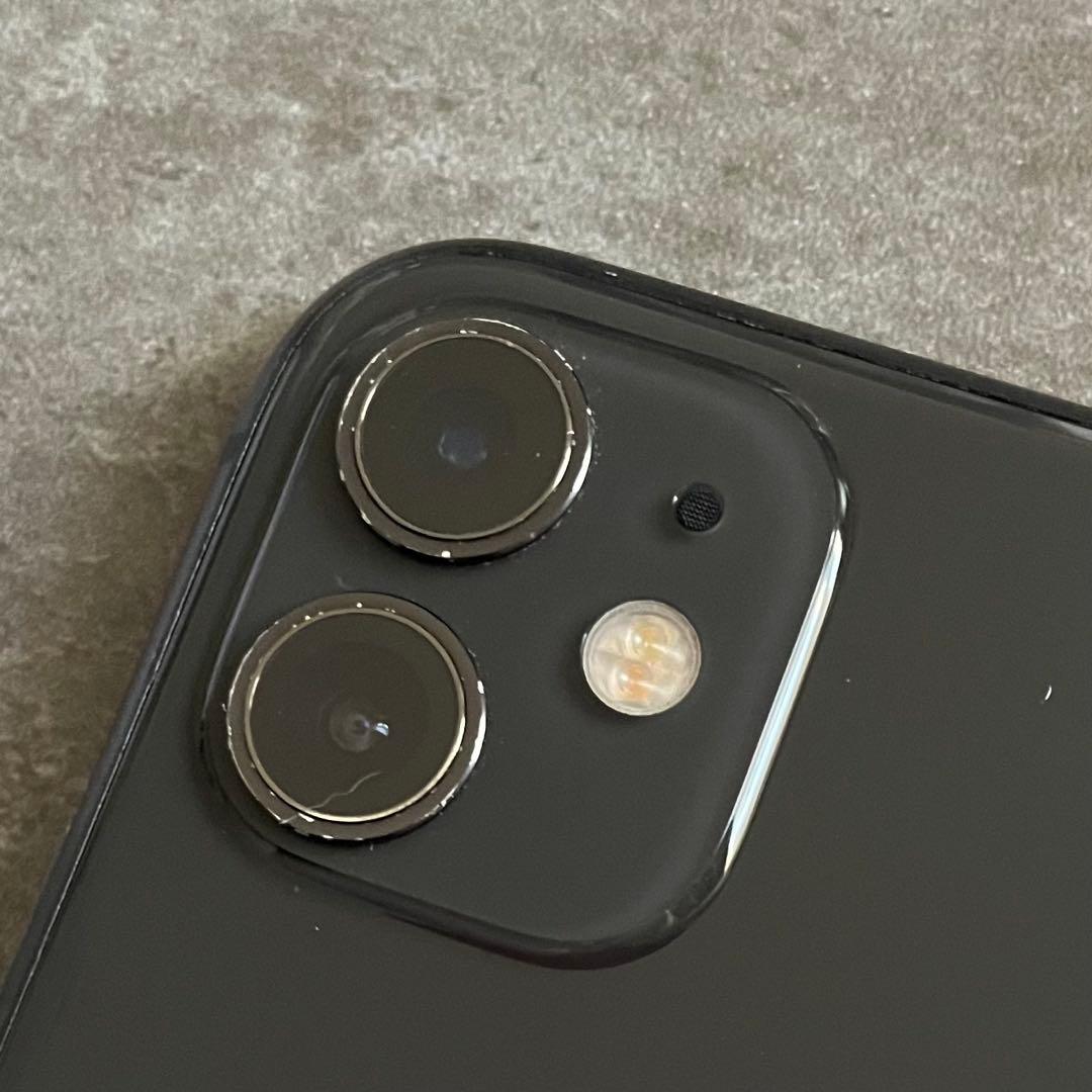 Apple iPhone 11 本体