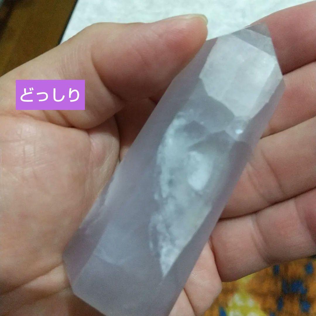 天然石　タワー　１３１グラム　お買い得　どっしり　六角柱