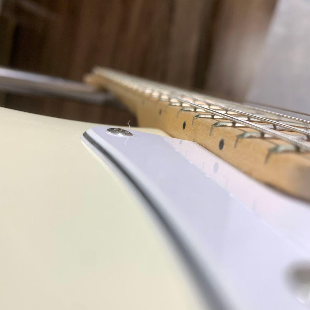 L011 Photogenic エレキギター ストラトキャスタータイプ