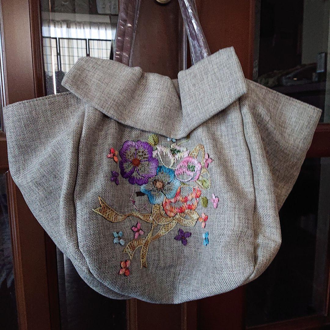 ショルダーバッグ