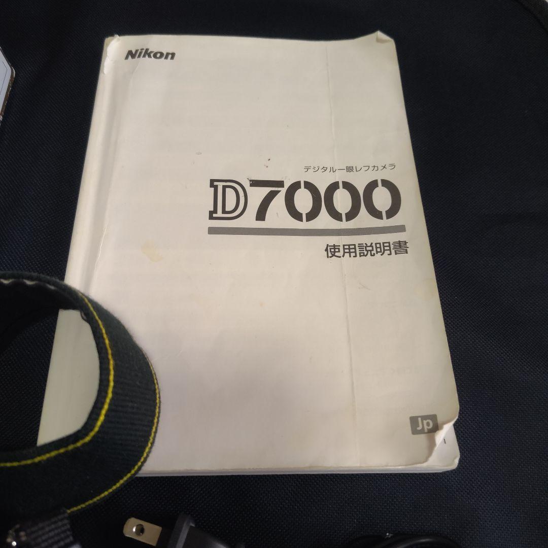 Nikon デジタル一眼レフ D7000 ダブルズームセット 元箱あり