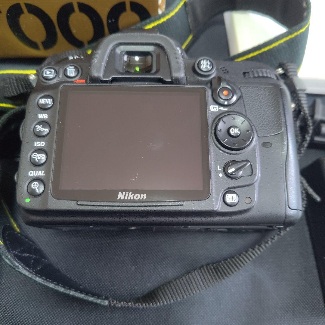 Nikon デジタル一眼レフ D7000 ダブルズームセット 元箱あり