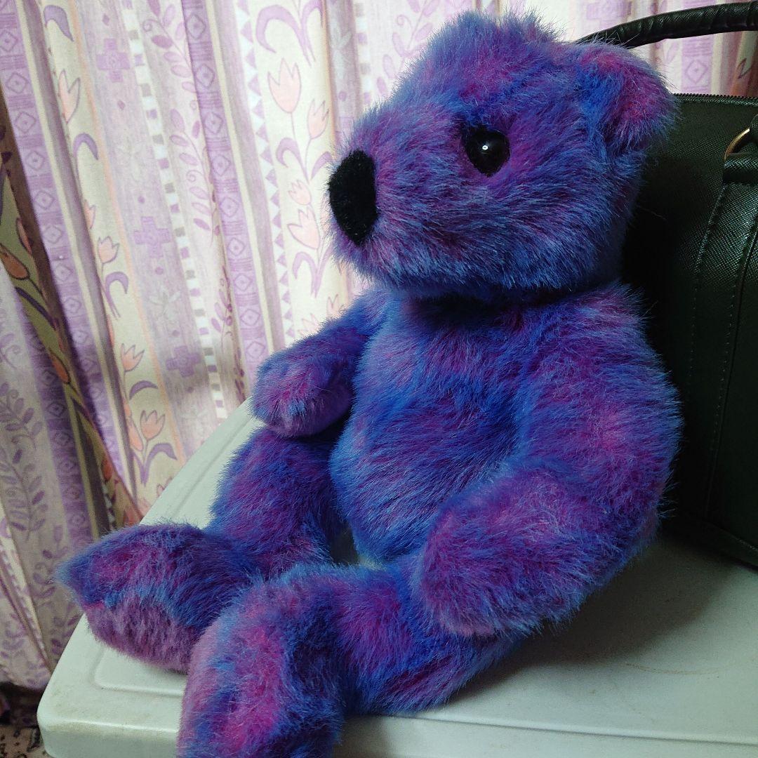 クマ型ぬいぐるみ 紫と青のグラデーション