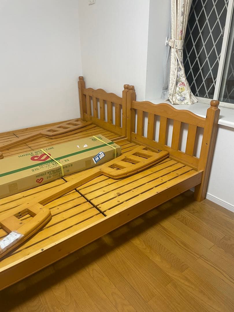 天然木二段ベッド　引き取り（東京）