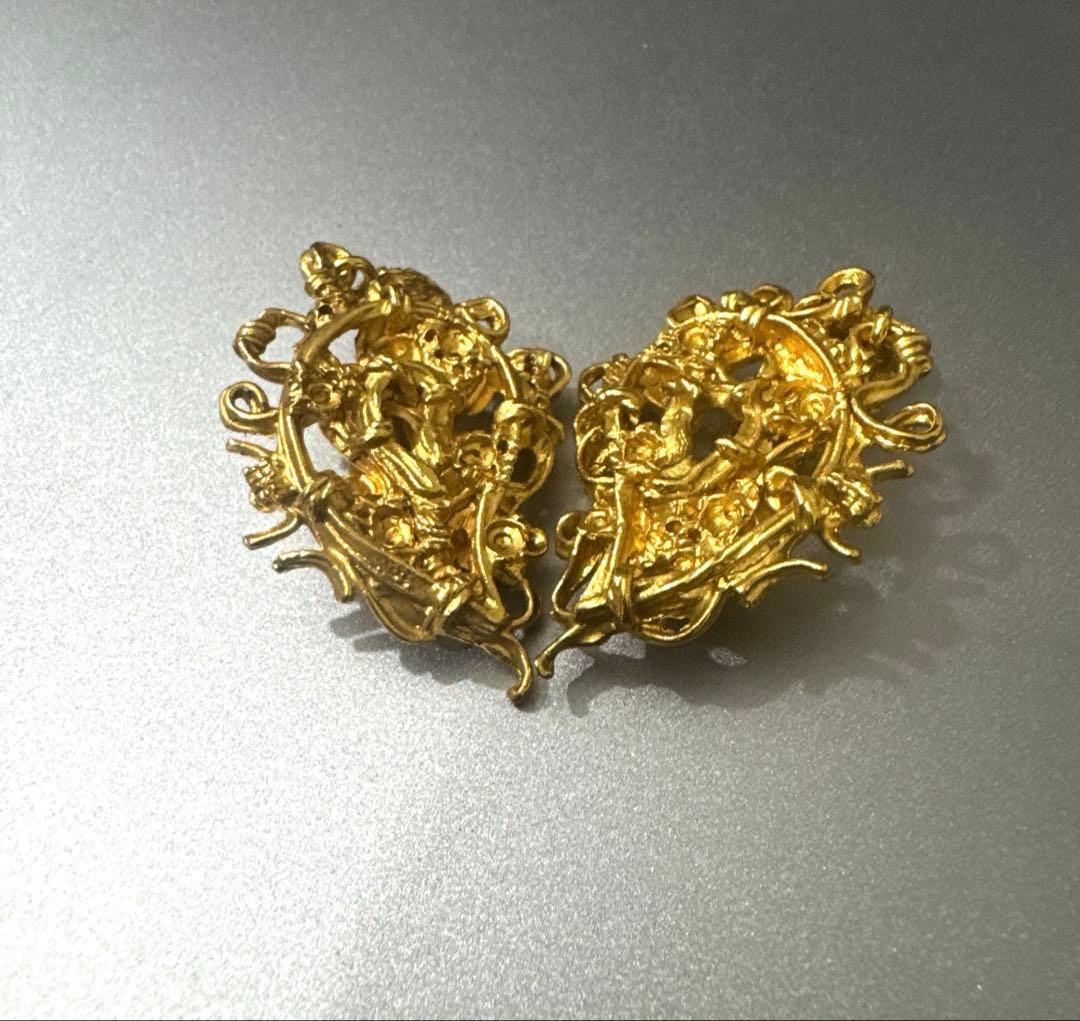Christian Lacroix クリスチャンラクロワ ゴールド イヤリング