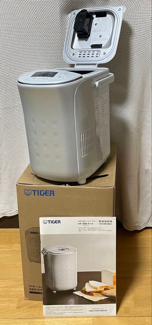 TIGER ホームベーカリー ホワイト 取扱説明書付き