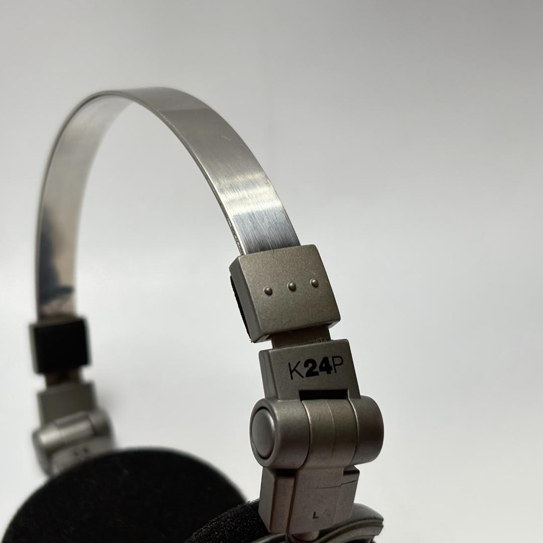 ヘッドホン AKG K24P