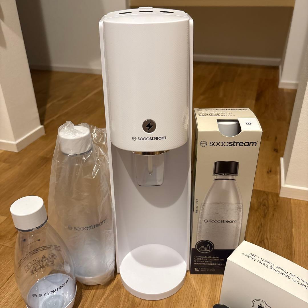 SodaStream 炭酸水メーカー ホワイト