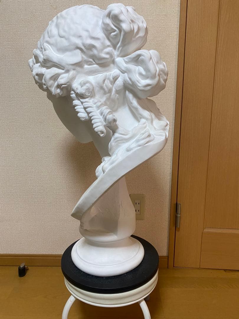石膏像 アリアス