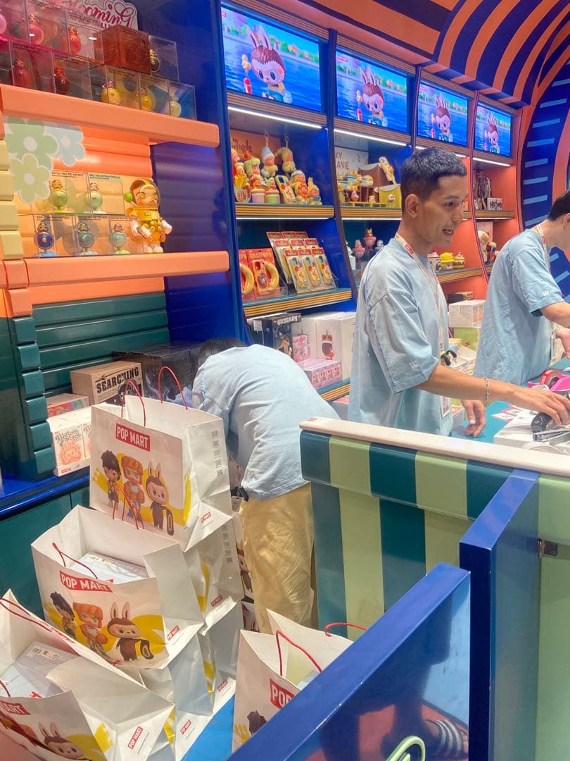 正規品　ラブブ Big into Energy アソートボックス 1箱6個入り