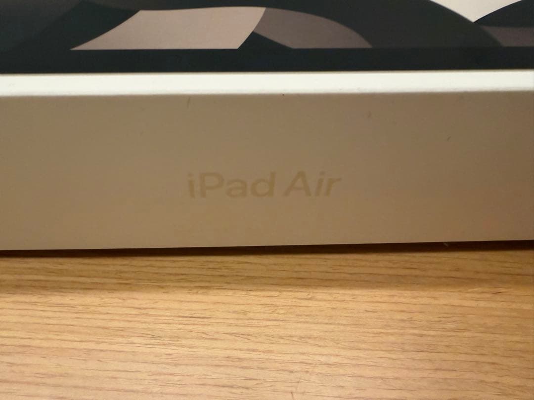 【美品】iPad Air 第5世代 256GB Wi-Fi スターライト