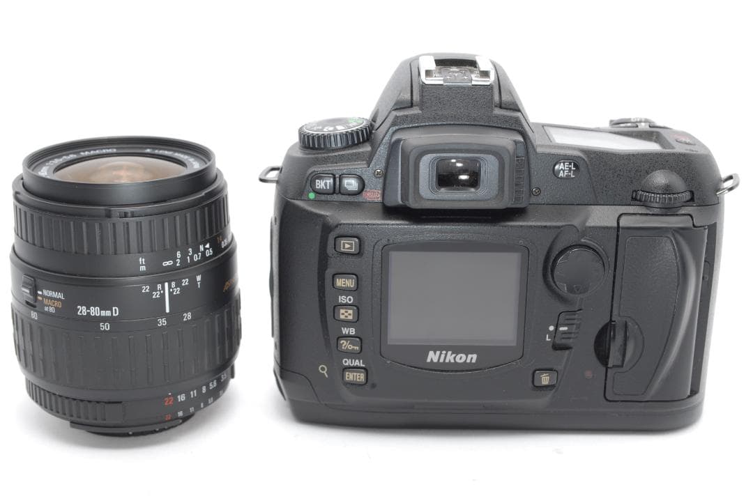 ✨すぐに使える✨Nikon D70✨ショット数わずか✨美品✨CFカード付✨一眼✨