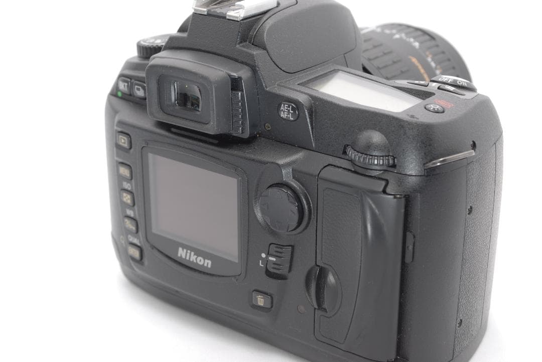 ✨すぐに使える✨Nikon D70✨ショット数わずか✨美品✨CFカード付✨一眼✨