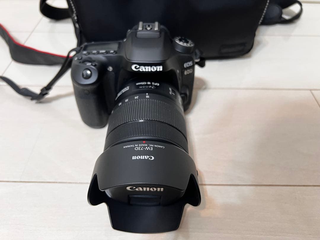【超美品】キヤノン Canon EOS 80D おまけ付き