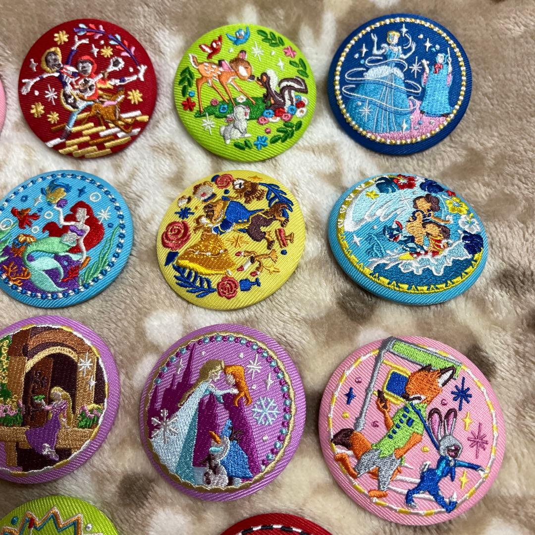 ディズニー刺繍缶バッジ2 コンプリート　15種