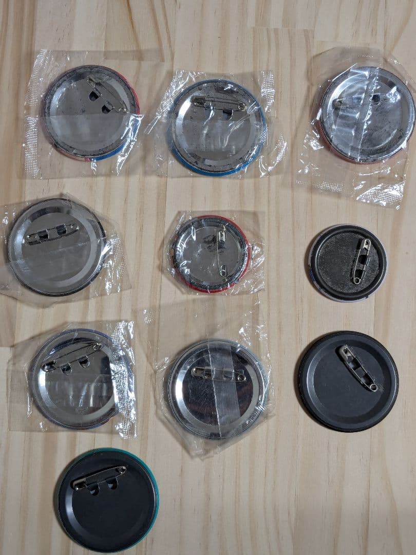 ナムコ等のレトロゲーの缶バッジ　１０個セット